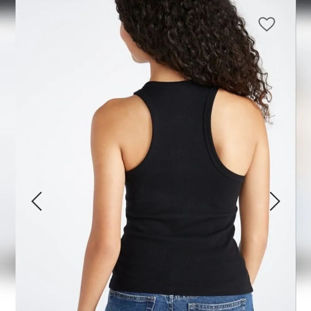 Women's Sleeveless Ribbed Tank Top - Picture 4 of 5
